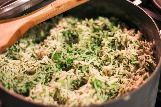 طرز تهیه شوید پلو با ماهی به دو روش مختلف