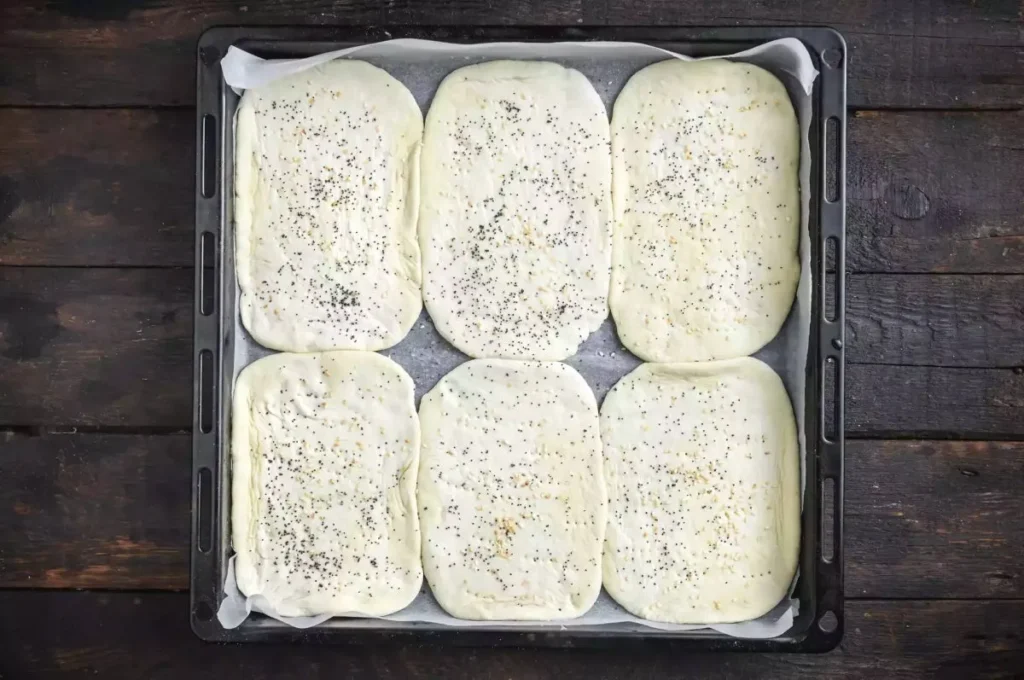 طرز تهیه نان تافتون سنتی خانگی در فر