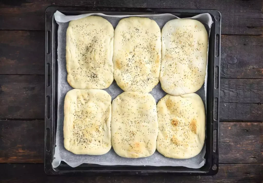 طرز تهیه نان تافتون سنتی خانگی در فر