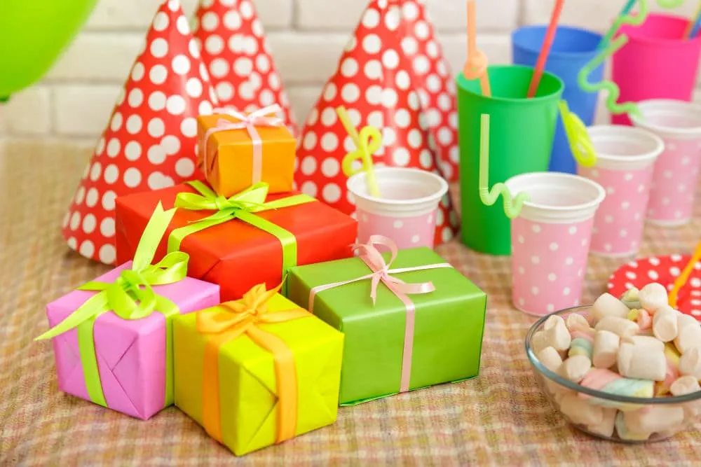 12 هدیه‌ جذاب برای کودک 6 ساله دختر و پسر