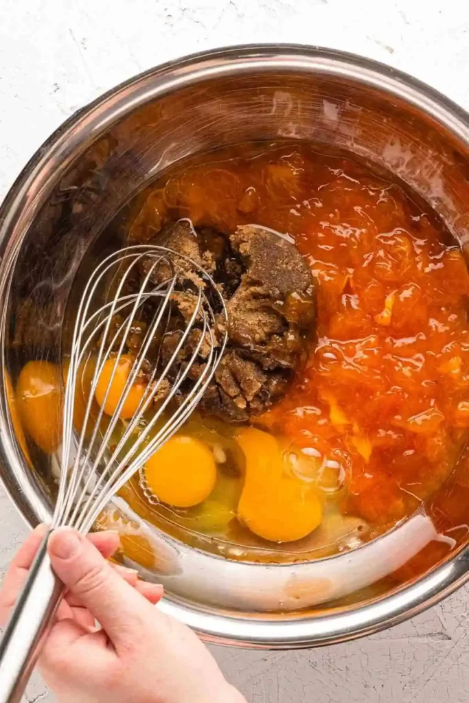 6. آموزش تهیه کیک خرمالو- ترکیب مواد خیس