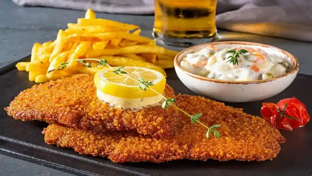 5 غذای فست فودی _ شنیسل مرغ (KFC خانگی)