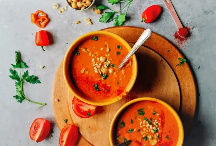 طرز تهیه آش آبغوره تبریزی؛ غذای سنتی، ترش و خوشمزه آذربایجانی